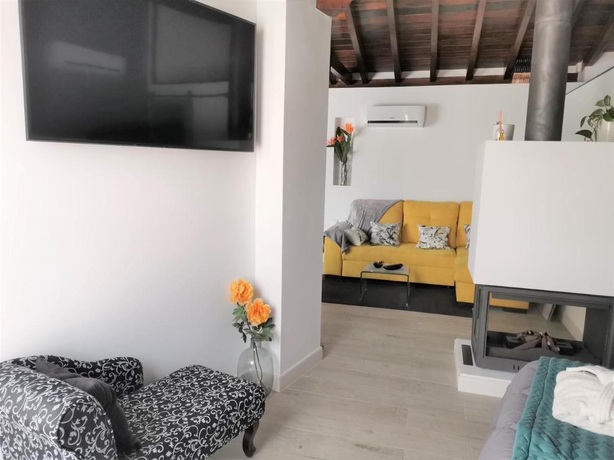 Fg Albayzin Apartamento Deluxe Con Terraza Vistas Y Parking Gratis Apartamento *