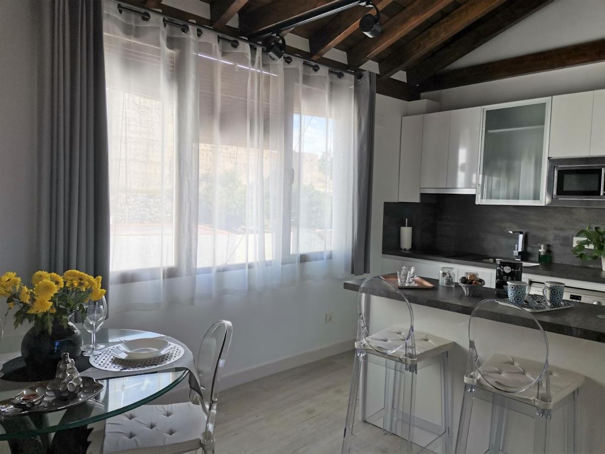 Apartamento Fg Albayzin Apartamento Deluxe Con Terraza Vistas Y Parking Gratis *