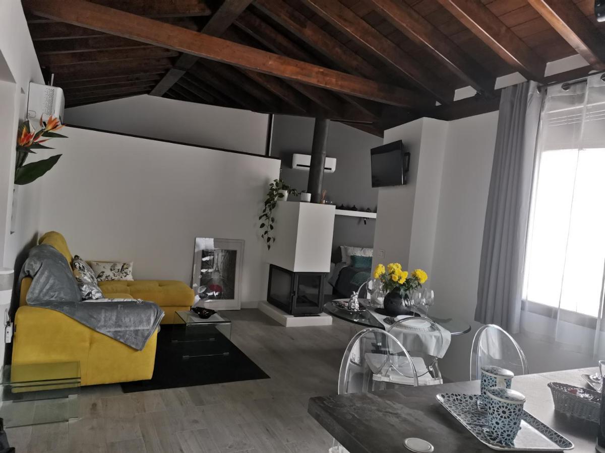 Fg Albayzin Apartamento Deluxe Con Terraza Vistas Y Parking Gratis Apartamento *